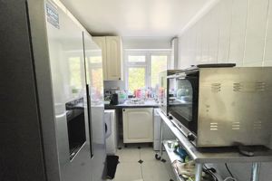 Photo 30- click for photo gallery